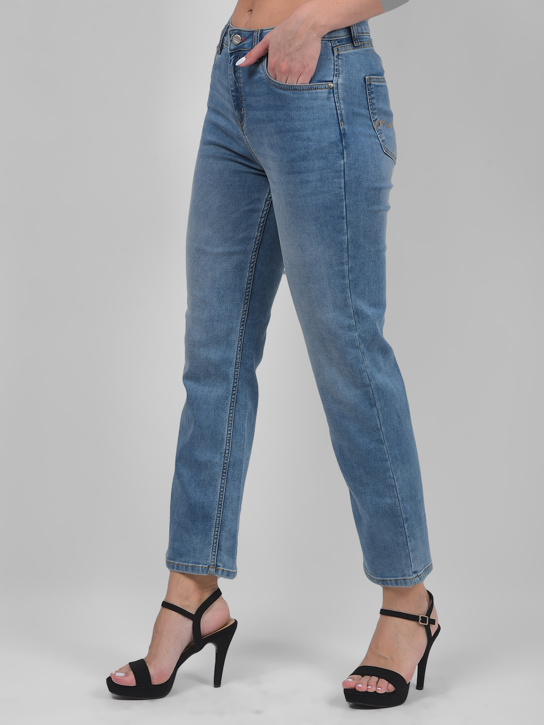 Numero Uno Women Solid Light Blue Jeans